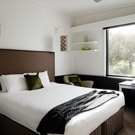 Waurn Ponds Estate Hotel Kültér fotó